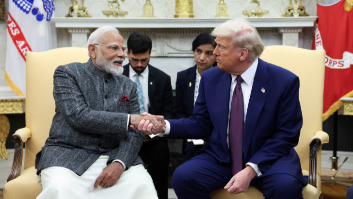 https://www.salarnews.in/public/uploads/images/newsimages/maannewsimage06092025_145406_Trump Modi handshake.png